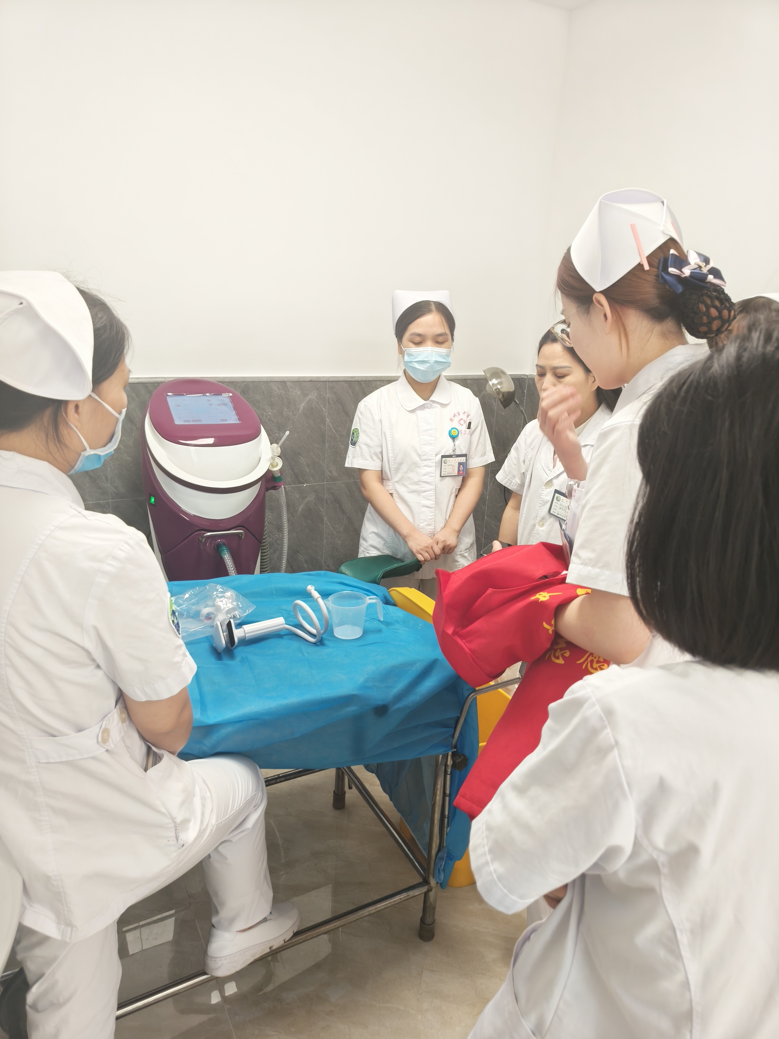 2da94dacdf00760fa6bf0cce5c7d80c